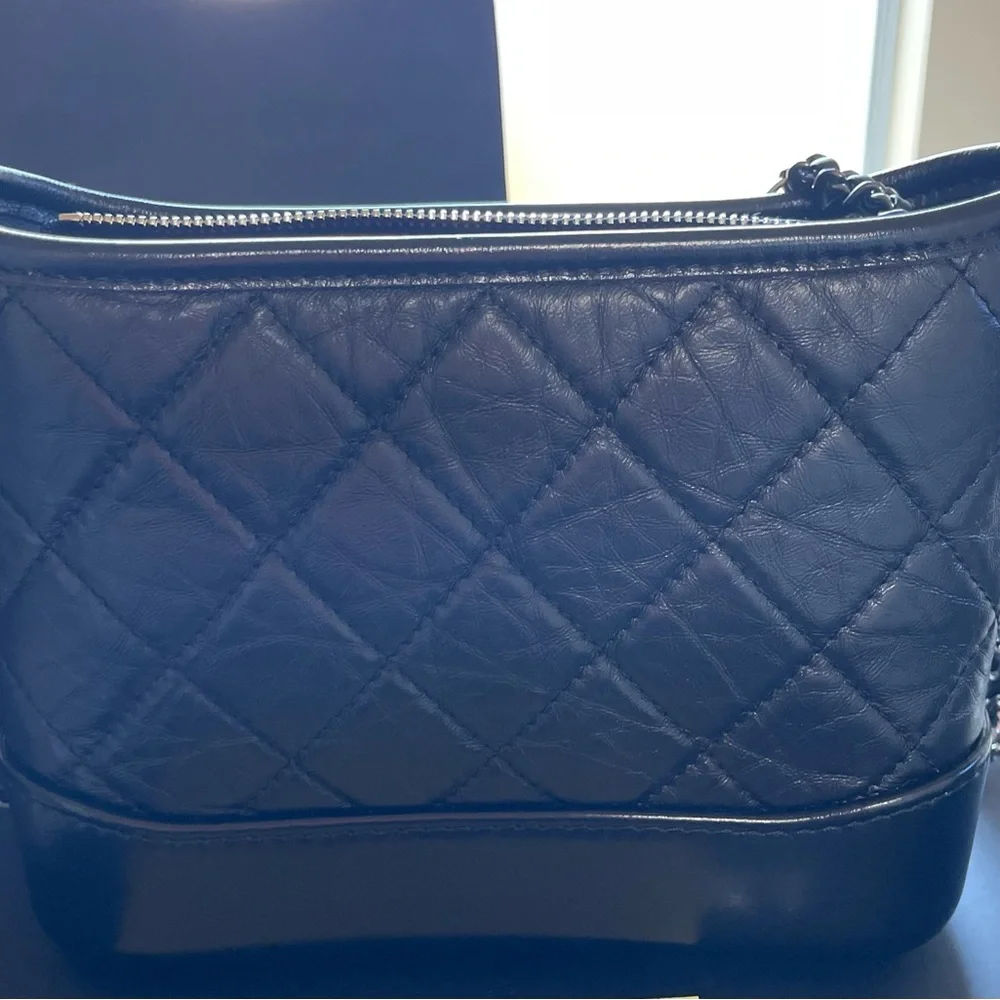 Sold - Picture 3 of 6